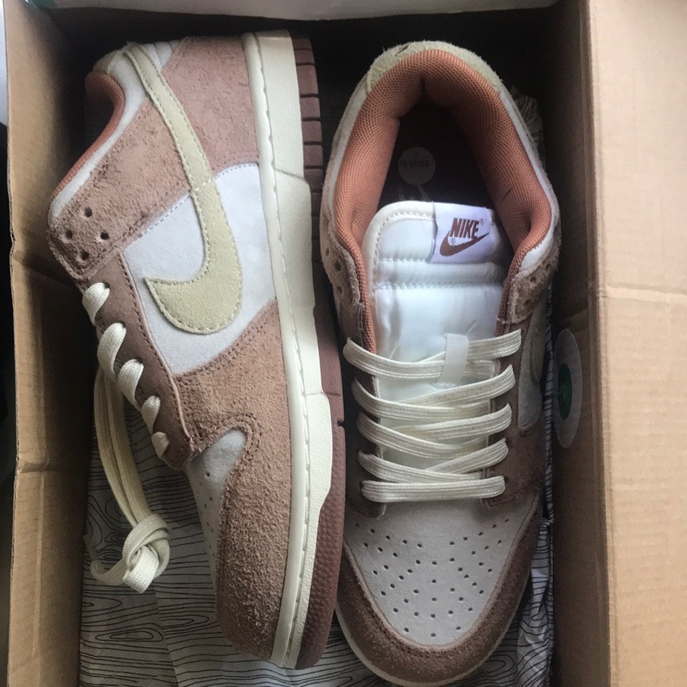 Nike Dunk Low PRM